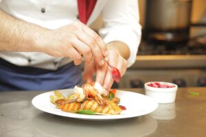 Obědy v restauraci: jaká je aktuální situace v České republice? Obědy v restauraci: jaká je aktuální situace v České republice?